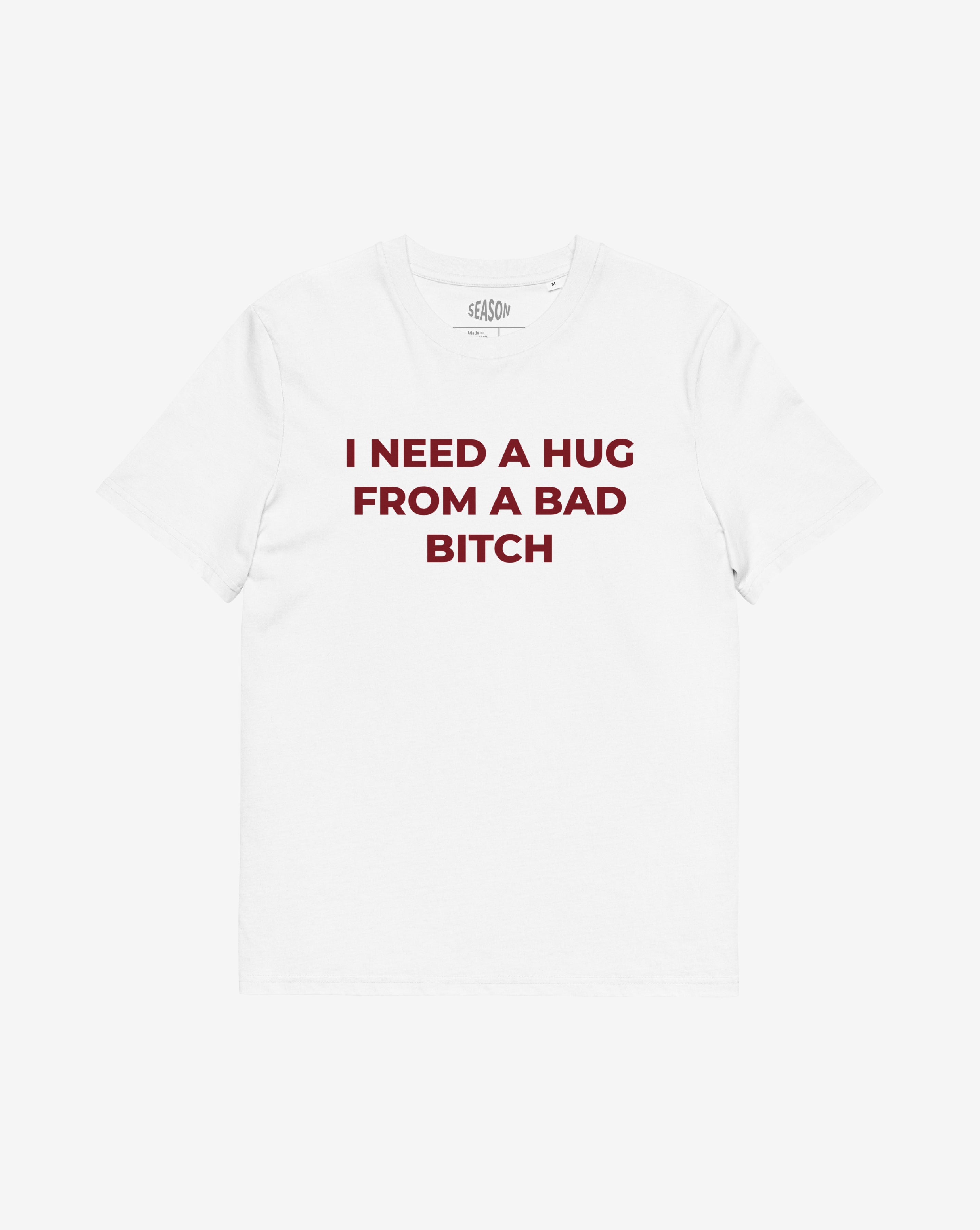 I need a hug T-shirt – statement merch från Season