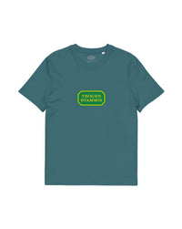 Trogen stammis T-shirt – statement merch från Season