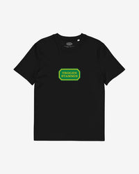Trogen stammis T-shirt – statement merch från Season