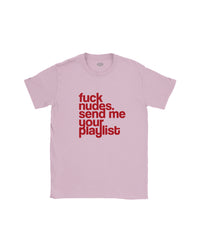 Your playlist baby tee – statement merch från Season