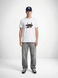 Delete linkedin Hooka T-shirt – statement merch från Season